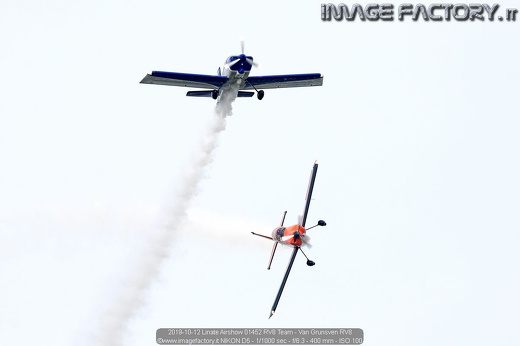 2019-10-12 Linate Airshow 01452 RV8 Team - Van Grunsven RV8